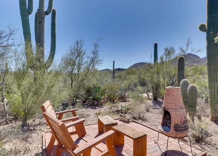 Apartment Unwind Poolside, Scenic Sonoran Desert Retreat! *