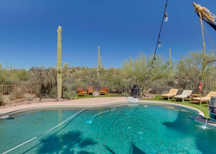 Unwind Poolside, Scenic Sonoran Desert Retreat! * Tucson