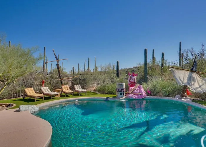 Apartment Unwind Poolside, Scenic Sonoran Desert Retreat!