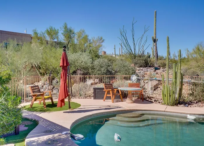 Unwind Poolside, Scenic Sonoran Desert Retreat! Apartment